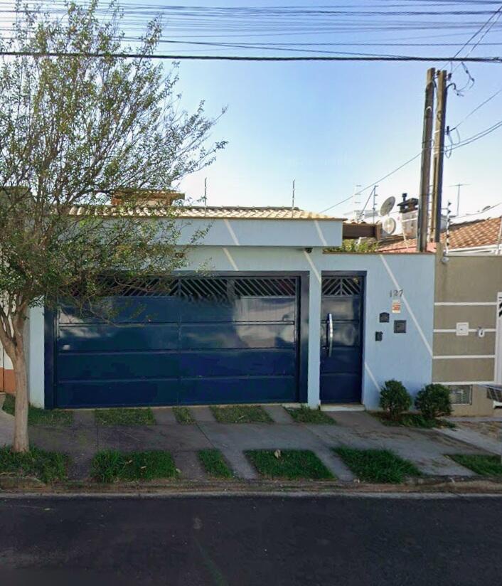 Casa em Piracicaba, Bairro Água Branca, Rua Rubens Ferreira Gandra (antiga Rua 09), 127 Bairro Água Branca, SP. Área: 131.25m2