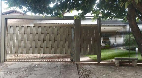 Casa em Coxim, Centro, Rua Herculano Pena, 431 Centro, MS. Área: 194.89m2