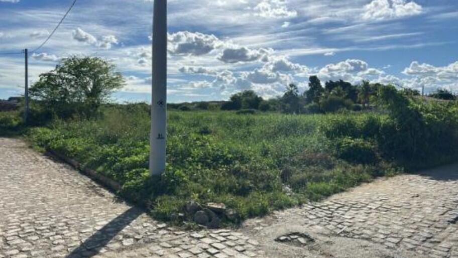 Terreno em Ipaumirim, Vila São José, Estrada Carroçável Ipaumirim/sítio São Vicente Vila São José, CE. Área: 187m2