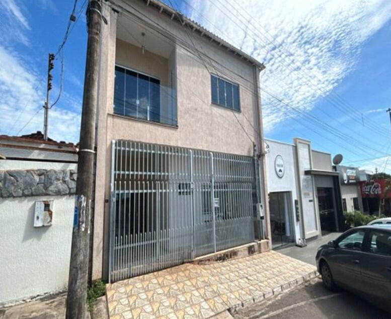 Casa em Barra do Garças, Bairro Cidade Velha, Rua José Valeriano Costa, 10 (lançado No Iptu Nº 52) Bairro Cidade Velha, MT. Área: 338.89m2