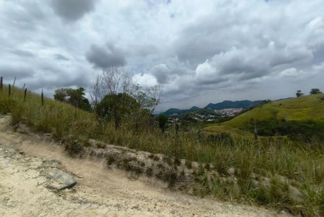 Terreno em São Gonçalo, Anaia Pequeno, Rua Charles Chaplim, 453 (lts. 26 E 27 Da Qd. D). Anaia Pequeno, RJ. Área: nullm2