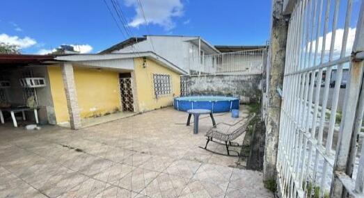 Casa em Manaus, Bairro Planalto, Rua João Leitão, Nº 100 (antigo Nº 94 {antiga Rua 02, Nº 03}), Qd. 14 Bairro Planalto, AM. Área: 63.2m2