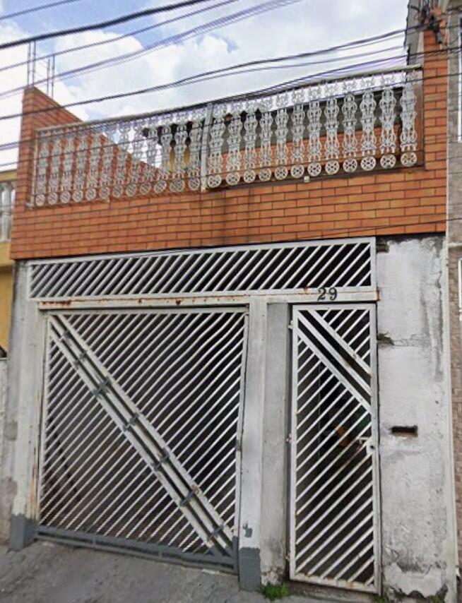 Casa em Carapicuíba, Vl. Santa Luzia, Rua Bela Vista, 29  Vl. Santa Luzia, SP. Área: 213.25m2
