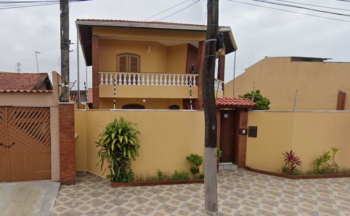 Casa em Itanhaém, Santa Teresinha, Rua José Garcia Da Costa Martelo Júnior, 50, Santa Teresinha, SP. Área: 413.17m2