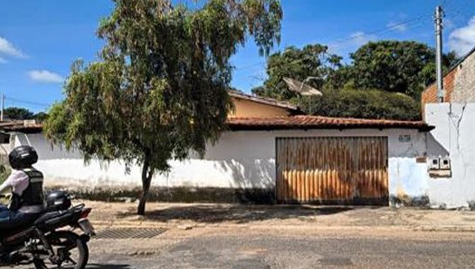 Casa em Caldas Novas, Caldas Do Oeste, Avenida Araxá, 266, Caldas Do Oeste, GO. Área: 139.49m2