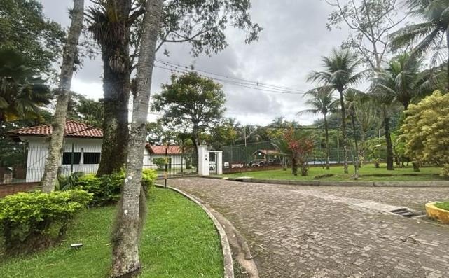 Casa em Angra dos Reis, Pontal (cunhambebe), Condomínio Marbella, Lt. 306 Da Qd. 12, Pontal (cunhambebe), RJ. Área: 485.25m2