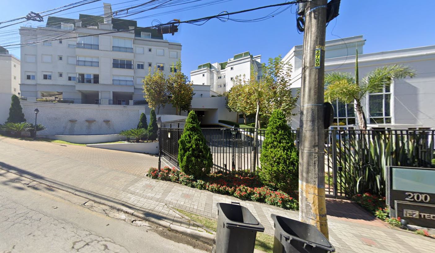 Apartamento em Campos do Jordão, Jardim Belvedere, Rua Gastão Vidigal, 200, Jardim Belvedere, SP. Área: 127.55m2