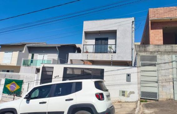 Casa em Cajamar, Portais (polvilho), Rua Das Espirradeiras, 249, Portais (polvilho), SP. Área: 161.2m2
