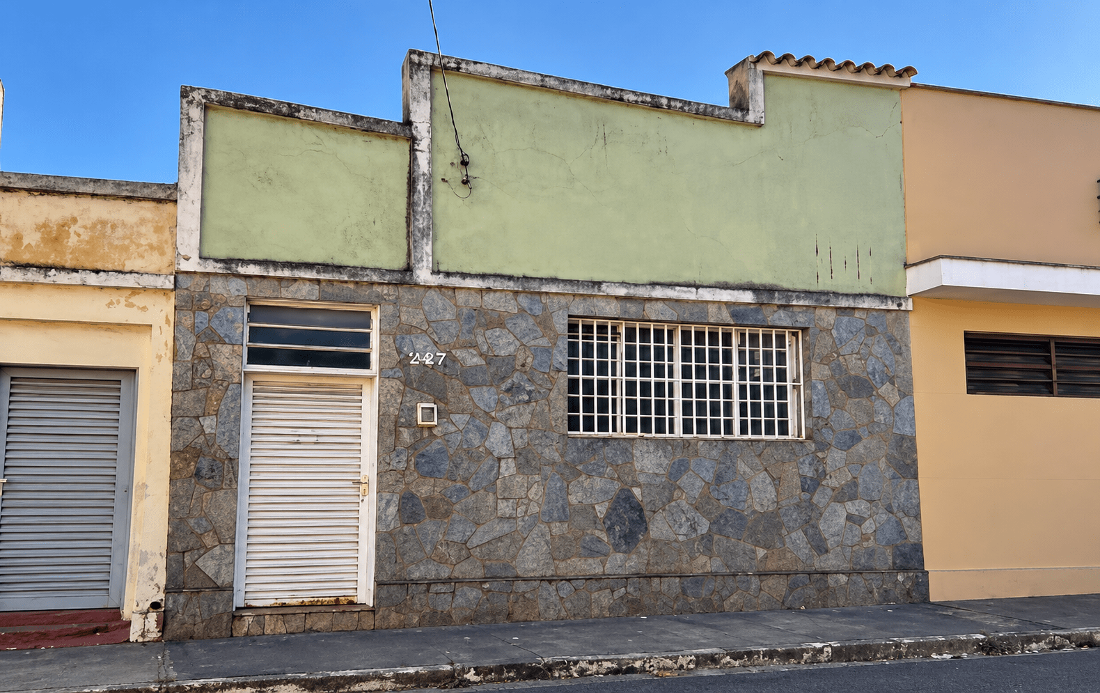 Casa em Ribeirão Preto, Vila Tamandaré, Rua João Bim, 247, Vila Tamandaré, SP. Área: 91.75m2