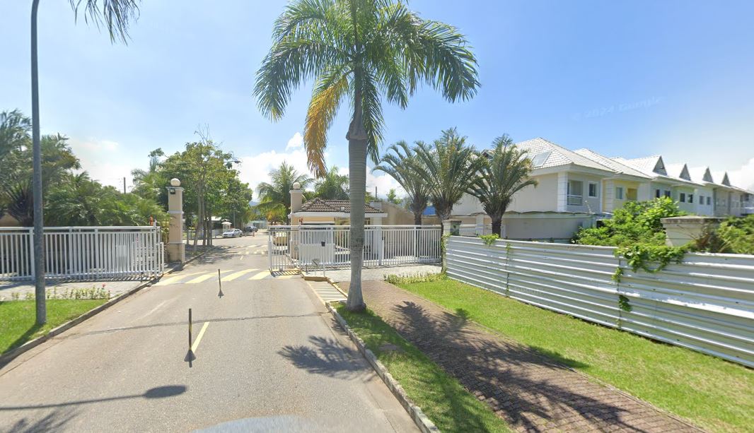 Casa em Rio de Janeiro, Recreio Do Bandeirantes, Rua Dr Cesar Villela , 571 Casa 1 - Recreio Do Bandeirantes, RJ. Área: 255m2