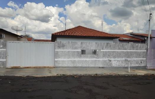 Casa em Rancharia, Jd Regina, Rua Henrique Dias , 2069 - Jd Regina, SP. Área: 152.94m2