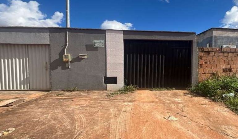 Casa em Planaltina, Brasilinha Sul, Quadra 135, , Casa 15 Lt 15 da Qd 135 - Brasilinha Sul, GO. Área: 83.72m2