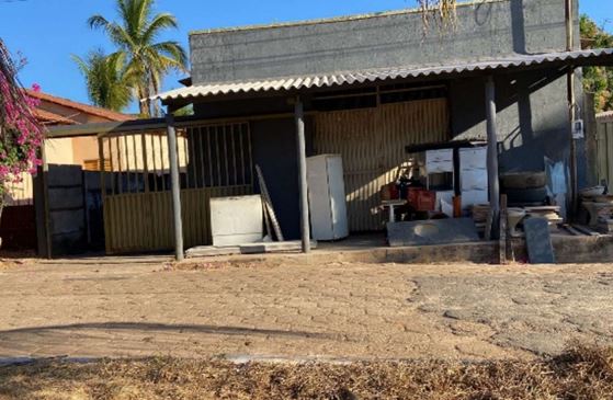 Casa em Campos Verdes, Vila Aurora, Rua Rubi , 103 Partes dos Lt 07-08  - Vila Aurora, GO. Área: 165.23m2