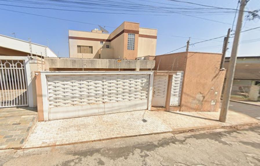 Casa em Monte Aprazível, Jd Aprazível, Rua Washington Luiz , 80 Lt 12-C da Qd 8 - Jd Aprazível, SP. Área: 228.08m2