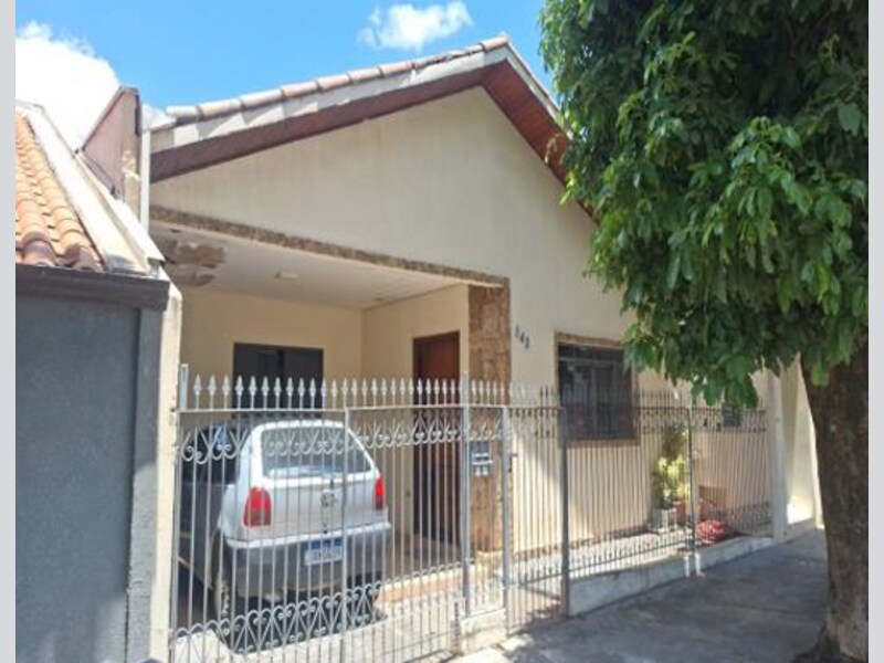 Casa em Presidente Prudente, Loteamento Jacinta, Avenida Gustavo Antônio Marcelino 842 Lote 04 Da Quadra 31 Loteamento Jacinta, SP. Área: 107.68m2
