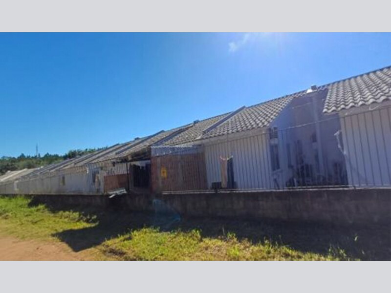 Casa em Viamão, Loteamento Vila Tarumã, Rua Atalaia 21 Casa 13 - Condomínio Horizontal Reserva Do Lago Loteamento Vila Tarumã, RS. Área: 45.93m2