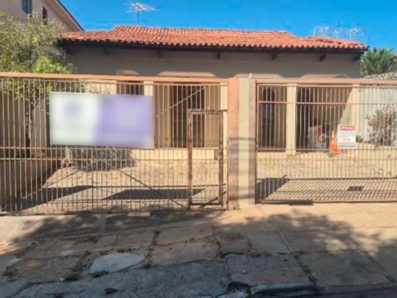 Casa em Goiânia, Setor Sul, Rua 88 532 (lote 56) Setor Sul, GO. Área: 165m2