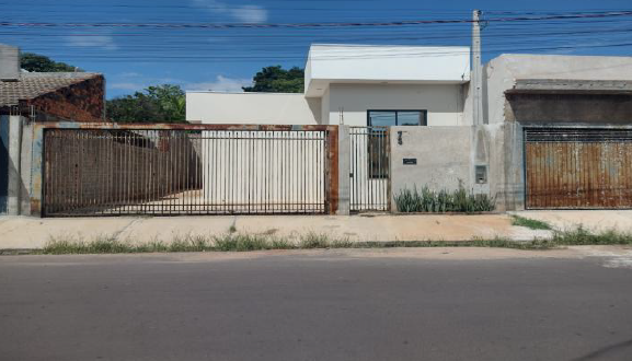 Casa em Dracena, Jardim Bortolato, Rua José Estima Dos Santos (lt. 07, Qd. A) 75 Jardim Bortolato, SP. Área: 67.67m2