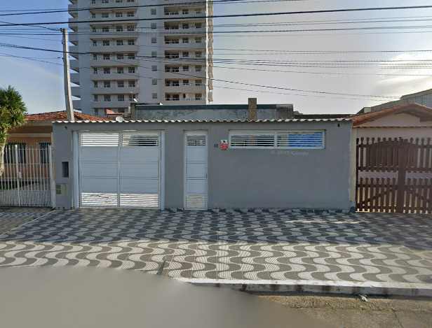 Casa em Praia Grande, Solemar, Rua Bartolomeu De Gusmão, (lt. 05, Qd. 01). 61 Solemar, SP. Área: 156.5m2