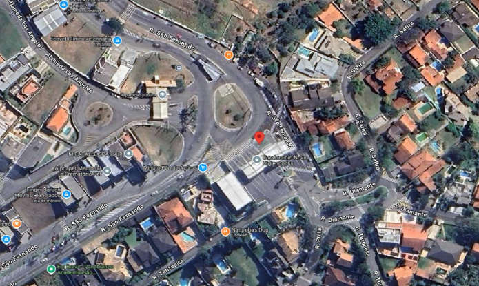 Casa em Jandira, Nova Higienópolis, Rua Ônix (lote 18, Quadra T) 273 Nova Higienópolis, SP. Área: 364.2m2