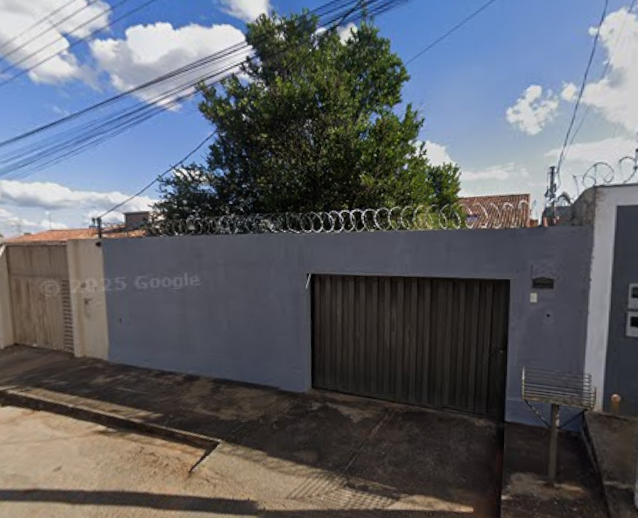 Casa em Sete Lagoas, Olinto Alvin, Rua Professora Stael Abreu (lt. 22, Qd. 05) 428 Olinto Alvin, MG. Área: 104.2m2