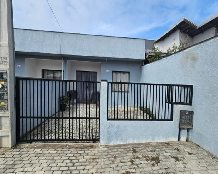 Casa em Barra Velha, Vila Nova, Rua Vanor Prudente Vieira, Esquina Com A Rua Vereador Antônio Lourenço Jimenes Hernandez S/n Vila Nova, SC. Área: 62.53m2