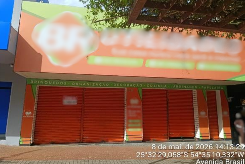 Casa em Foz do Iguaçu, Centro, Avenida Brasil (lote 05-b, Quadra 03) 845 Centro, PR. Área: 451.2m2