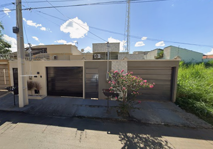 Casa em Goiânia, Loteamento Goiânia 2, Rua Do Ônix, Lote 19, Quadra 40 S/n Loteamento Goiânia 2, GO. Área: 118.92m2