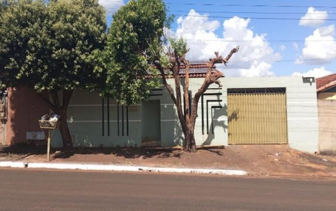 Casa em Bom Jesus de Goiás, Olímpia, Rua Marabá (lt. 03, Qd. 87) 38 Olímpia, GO. Área: 182.4m2