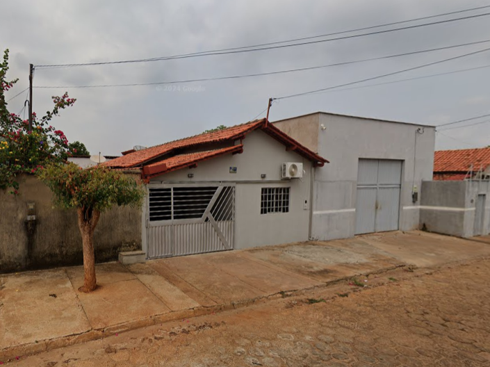 Casa em Porto Franco, Centro, Rua Elpidio Milhomem 118 Centro, MA. Área: 118m2