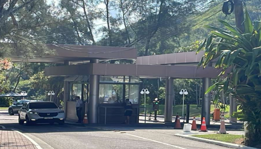 Casa em Rio de Janeiro, Recreio Dos Bandeirantes, Rua Fernando De Santa Cruz, (lote 15 Da Quadra 68) Cond. Maramar 420 Recreio Dos Bandeirantes, RJ. Área: 476m2