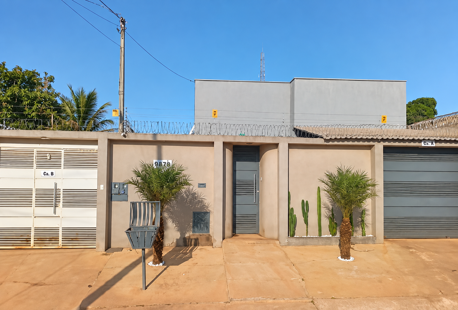 Casa em Águas Lindas de Goiás, Parque Da Barragem, Rua 09 (lote 12, Quadra 70, Conjunto B, Setor 09, Fração B) S/n Parque Da Barragem, GO. Área: 266.36m2