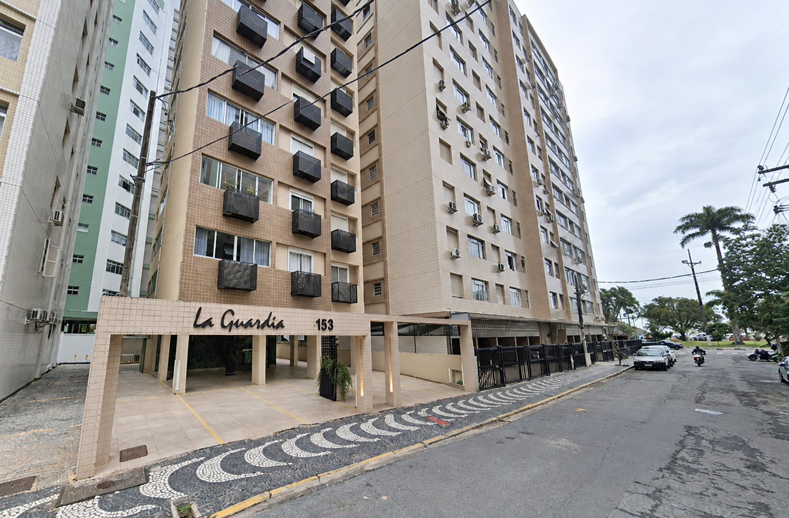 Apartamento em Santos, Ponta Da Praia, Rua Robert Sandall 153 Ponta Da Praia, SP. Área: nullm2