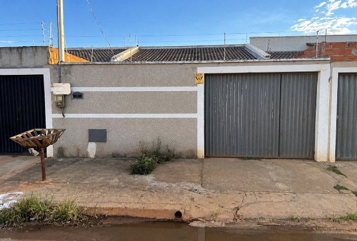 Casa em Trindade, Nova Morada, Rua Nm-03 ( Lote 21, Quadra 01) S/n Nova Morada, GO. Área: 66.01m2