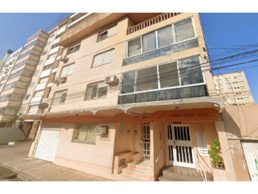 Apartamento em Pelotas, Centro, Rua Santa Cruz 2084 - Apartamento n° 202, (1° andar) Edifício Simão Satte Alam, com direito as vagas de garagem n°s 06 e 17. - Centro, RS. Área: 146.8m2