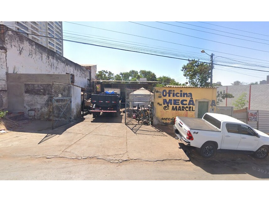 Comercial em Goiânia, São Francisco, Avenida Rezende 50 - Prédio Comercial (Lote 18 da Quadra 70) - São Francisco, GO. Área: 85.4m2