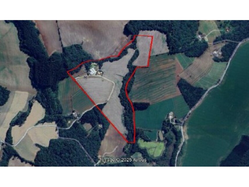 Imóvel rural em Imbituva, Zona Rural, Estrada Vicinal s/nº - Área rural e suas benfeitorias - Zona Rural, PR. Área: 278158.43m2