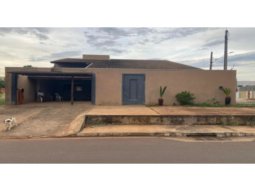 Casa em Três Lagoas, Jardim Morumbi, Rua Milton Elias 221 - Casa (Lote 12 da Quadra 32) - Jardim Morumbi, MS. Área: 250.32m2