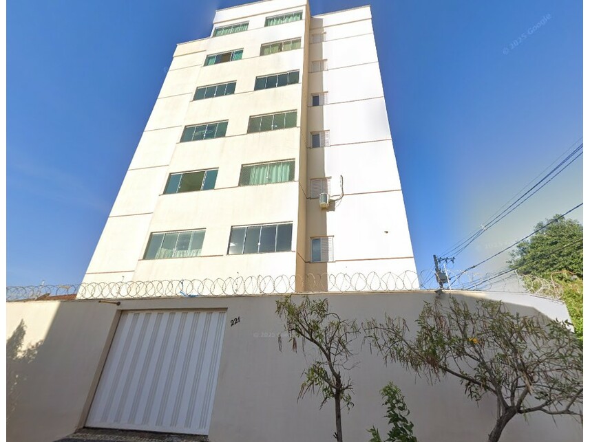 Apartamento em Uberlândia, Granada, Rua Igarapava 221 - Apartamento nº 504 (5º pavimento), Residencial Ana Flavia, com direito a vaga de garagem nº 20 - Granada, MG. Área: 59.5m2