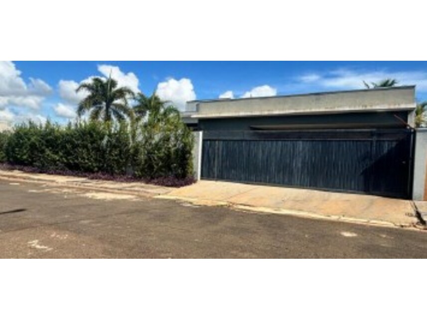 Casa em José Bonifácio, Loteamento Nova Iorque, Rua das Araras 496 - Casa (Lote nº 27 da Quadra F) - Loteamento Nova Iorque, SP. Área: 406.52m2
