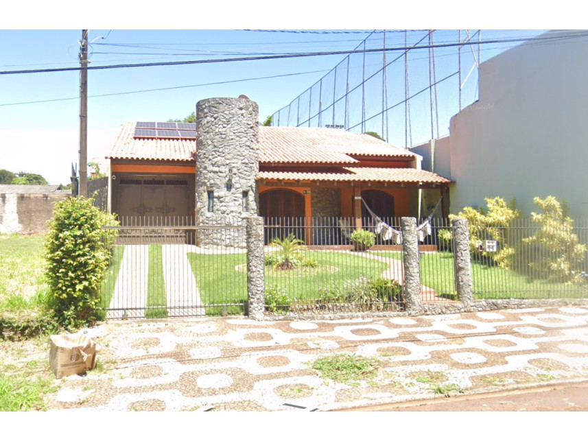 Casa em Cascavel, Maria Luiza, Rua Tarobá 197 - Casa (Lote 12 da Quadra 13) - Maria Luiza, PR. Área: 318.74m2