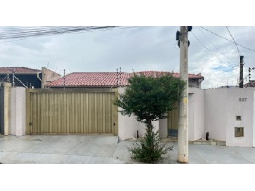 Casa em Araraquara, Jardim Imperador, Rua Marechal Humberto de Alencar Castelo Branco 997 - Casa (Lote 128 da Quadra 06) - Jardim Imperador, SP. Área: 195.28m2
