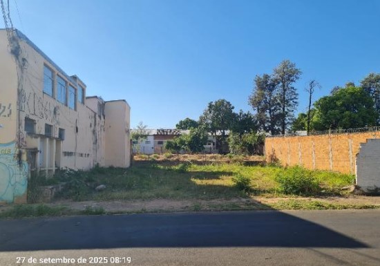 Terreno em Penápolis, Parque Sao Luiz, Avenida Salin Jose Sayeg, InÍCio A 10,65 M Da R. Amazonas, SP. Área: 555.67m2