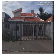 Casa em Pontes e Lacerda, Jardim Almeida, Rua Terezinha Coura Garbim, N. 00, Qd 04, Lt 08/09-A, MT. Área: 471.67m2