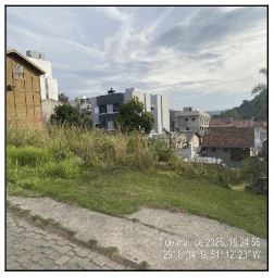 Terreno em Caxias do Sul, Vinhedos, Rua Francisco Chiarello, N. 00, Qd 4731, Lt 24, RS. Área: 720m2