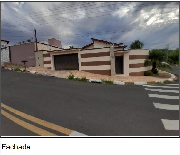 Casa em Itapira, Parque Santa Barbara, Rua JosÉ Ravetta, N. 309, Qd Q, Lt 19, SP. Área: 386.98m2