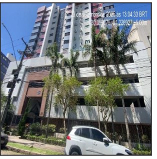 Outros em Porto Alegre, Menino Deus, Rua Itororo, N. 200, Bl A, Box 117, Parte Comercial, RS. Área: 12m2