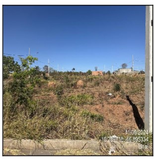 Terreno em Unaí, Residencial Vitoria, Avenida Maria Aparecida Branquinho Silva, N. 00, Qd 12, Lt 16, MG. Área: 243.62m2
