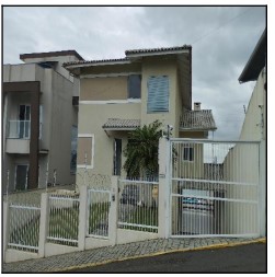 Casa em Itapema, Canto Da Praia, Rua 109-K, N. 25, Lt 24, Zn 1, Jd Gaivotas, SC. Área: 335.72m2