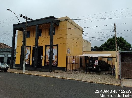 Loja em Mineiros do Tietê, Centro, Rua Santa Cruz, N. 382, Loja PrÉDio, SP. Área: 430.6m2